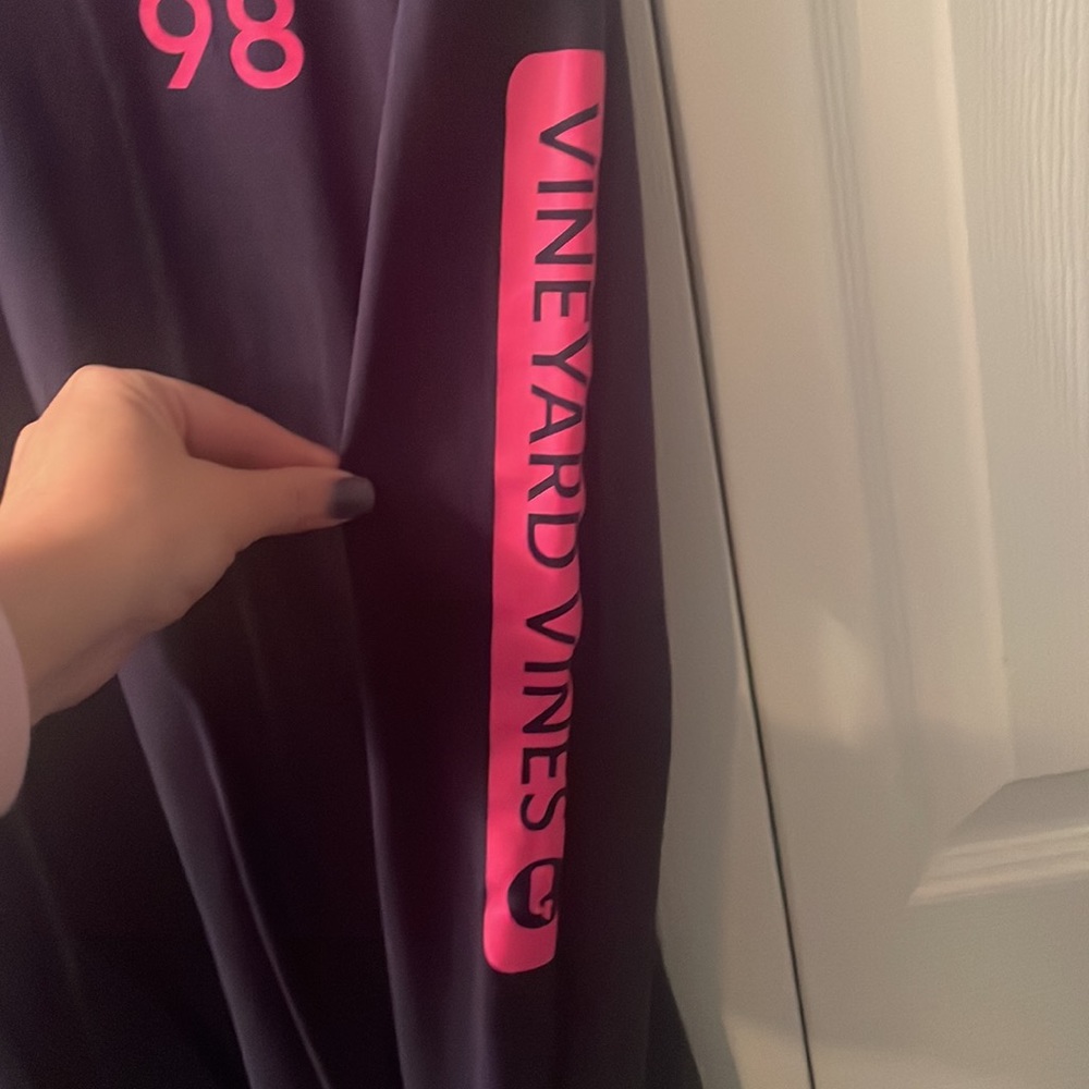 Vineyard Vines long sleeve tee! - Picture 3 of 5